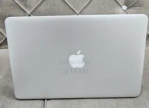 New Laptop Apple MacBook 2014 8GB Intel Core I5 SSD 128GB