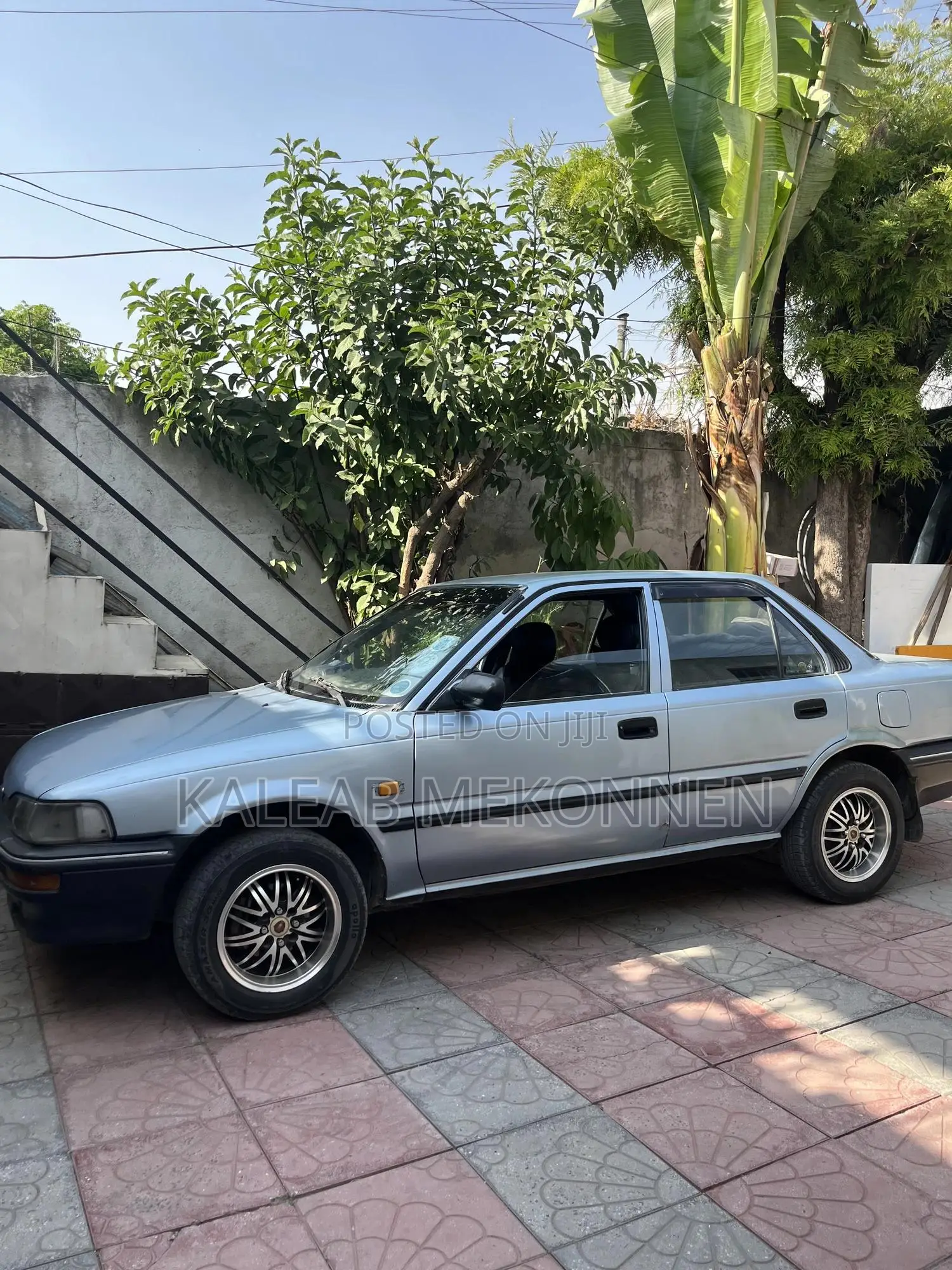 Toyota Corolla 1991 Blue
