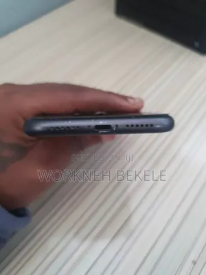 Apple iPhone 11 128 GB Gray