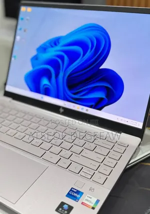 New Laptop HP Pavilion 15 16GB Intel Core I7 SSD 1T