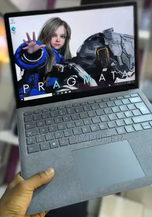 New Laptop Microsoft Surface 16GB Intel Core I7 SSD 256GB