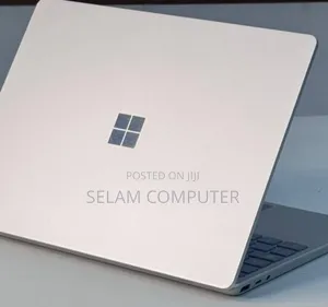 New Laptop HP Stream 11 Pro G3 8GB Intel Core I5 SSD 256GB