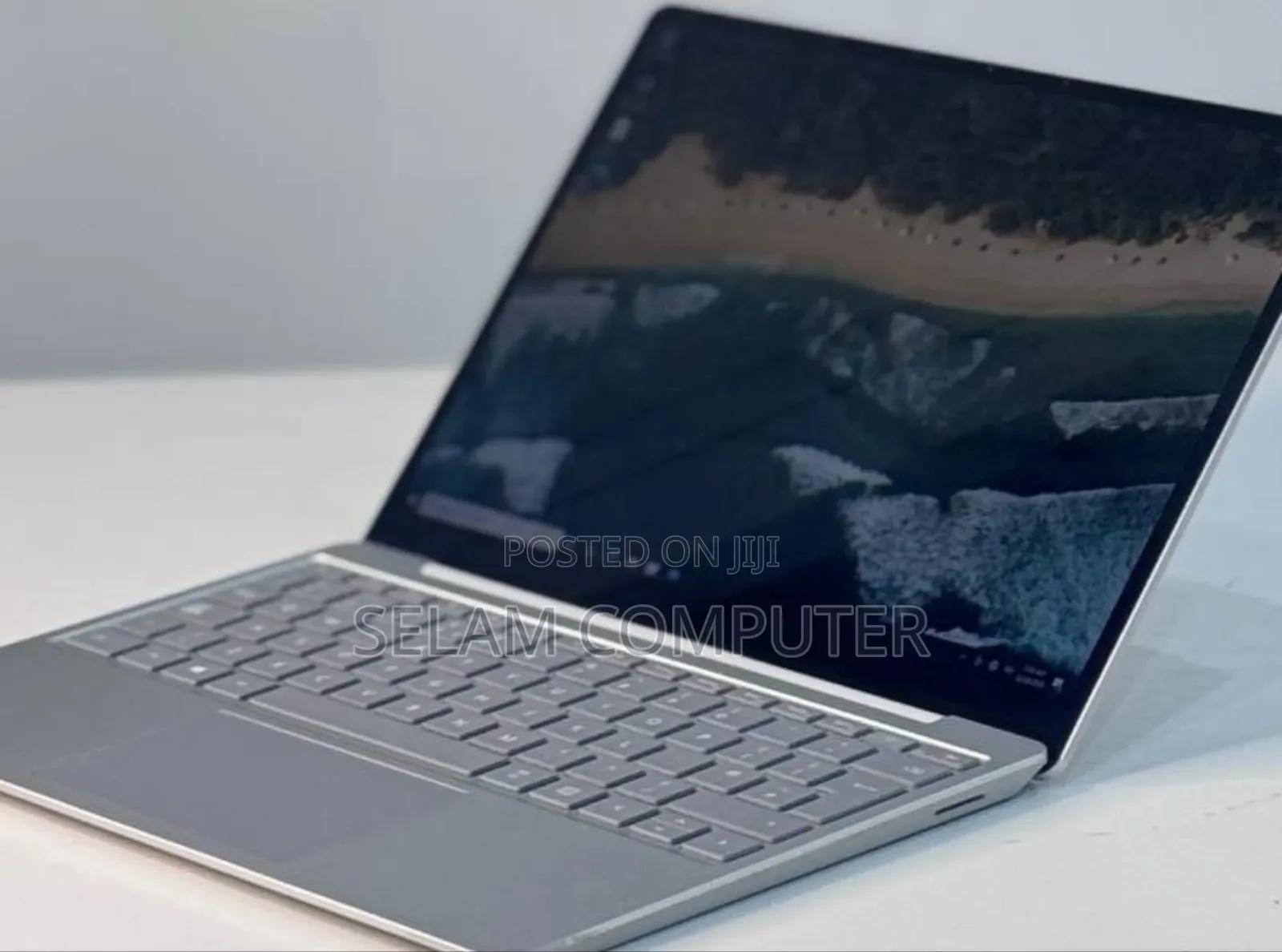 New Laptop HP Stream 11 Pro G3 8GB Intel Core I5 SSD 256GB