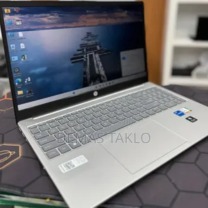 New Laptop HP Stream Notebook 16GB Intel Core I5 SSD 1T