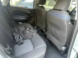 Suzuki Baleno 2022 Silver