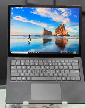 New Laptop Microsoft Surface 16GB Intel Core I7 SSD 512GB