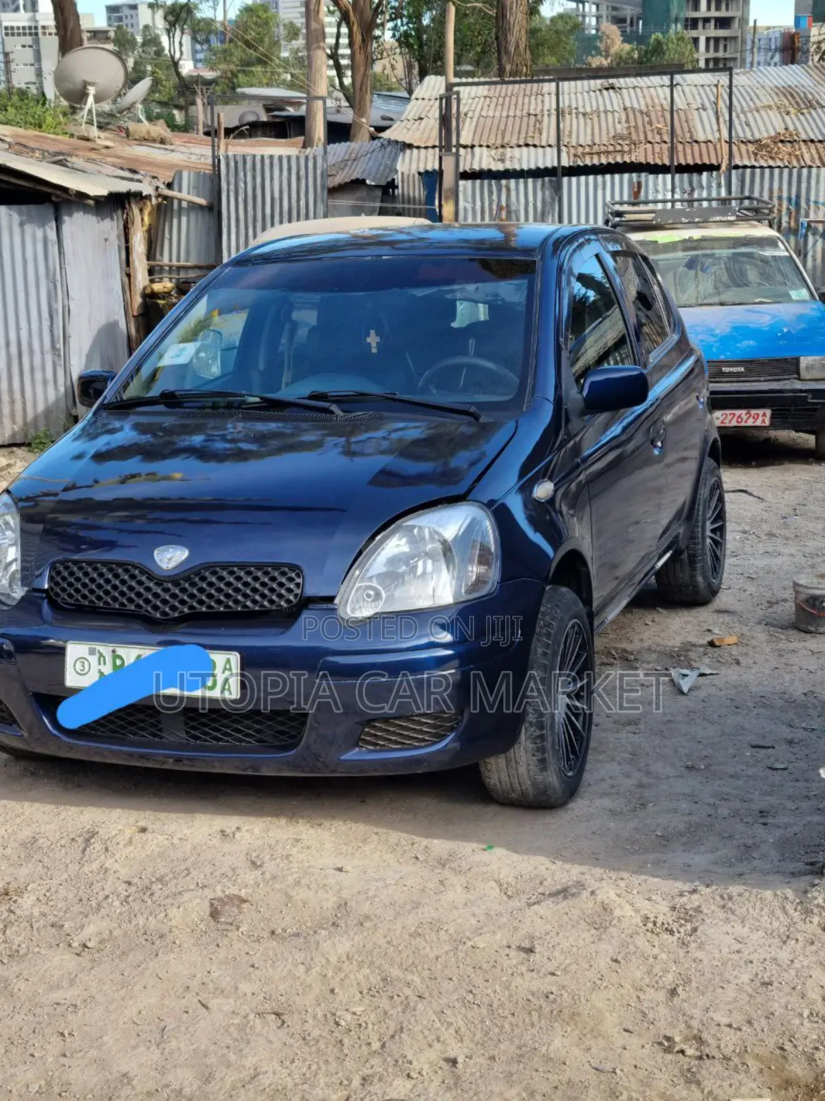 Toyota Vitz 2003 Blue