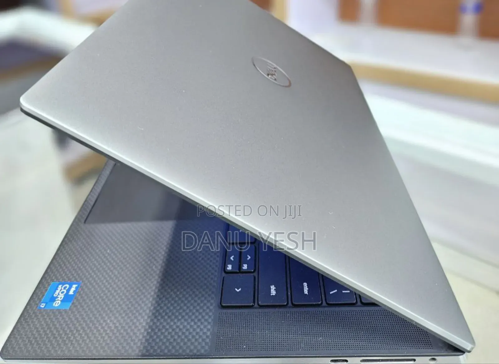 New Laptop Dell Precision 5570 16GB Intel Core i7 SSD 1T