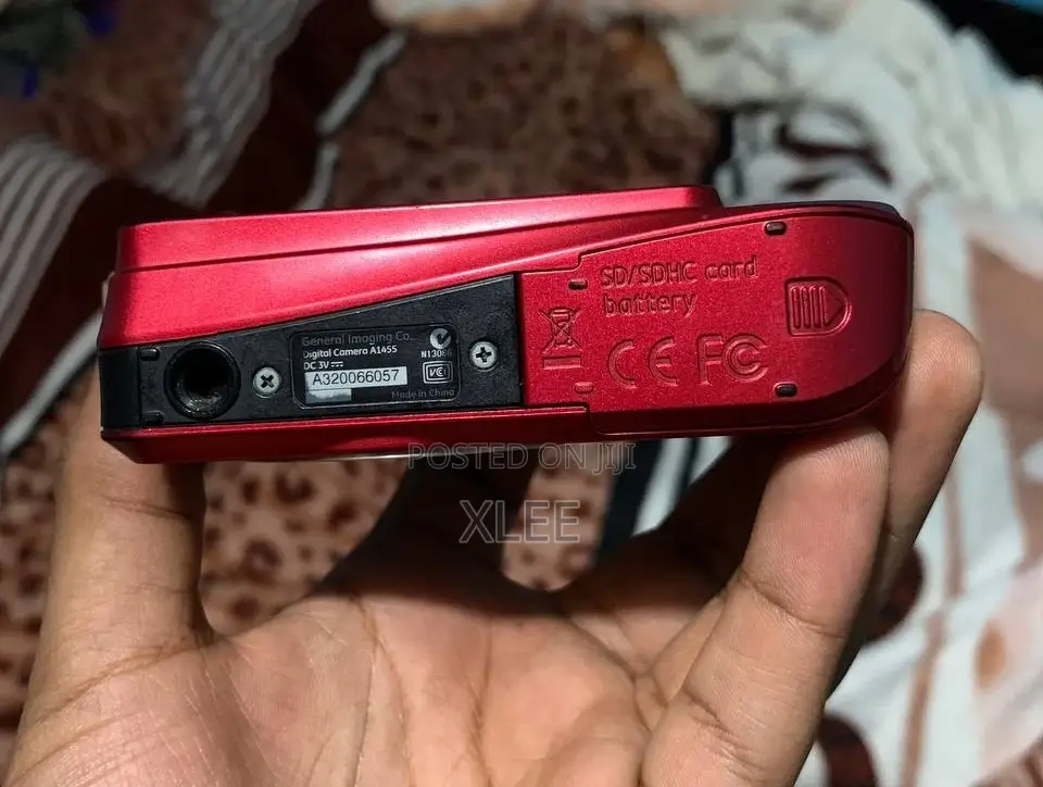 Camera, General Electric A1455 14.1 Mega Pixel