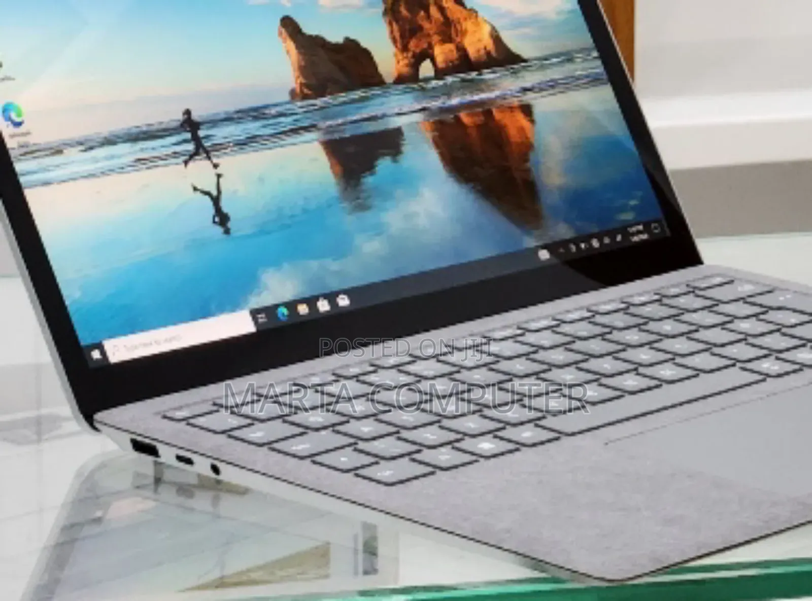 New Laptop Microsoft Surface 16GB Intel Core I7 SSD 256GB