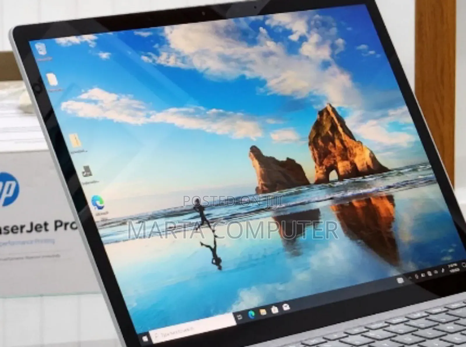 New Laptop Microsoft Surface 16GB Intel Core I7 SSD 256GB