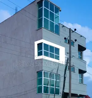 7bdrm Apartment in Real Property, Adama for sale