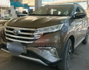 Toyota Rush 2020 Gold