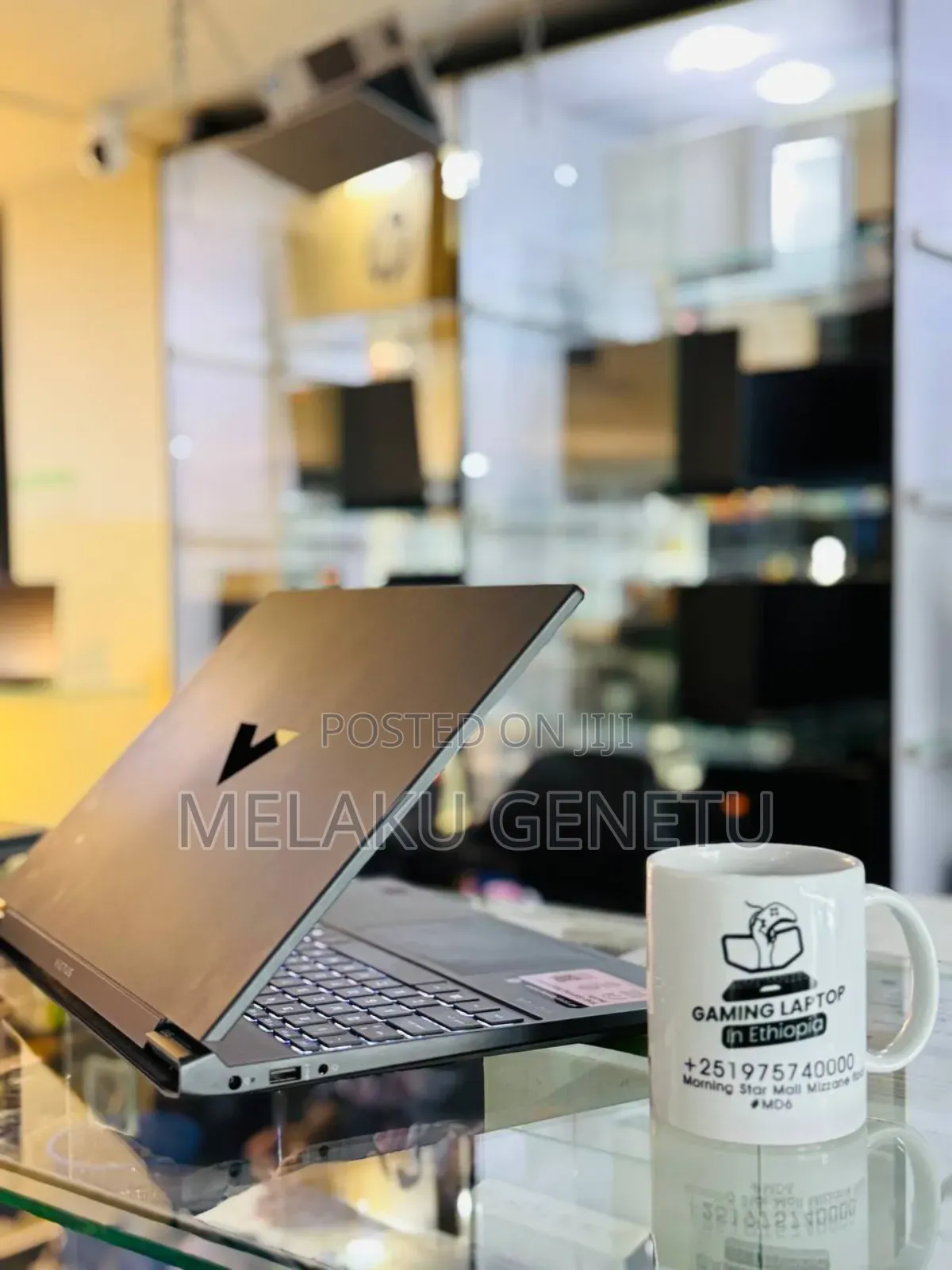 New Laptop HP 14-Dq1088wm 16GB Intel Core I5 SSD 512GB