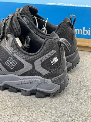 New Arrived Columbia Techlite Water Proof Hiking Shoes