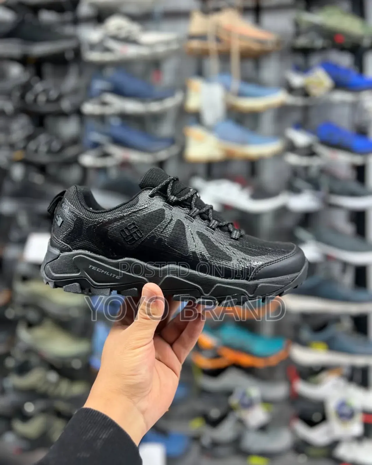 Columbia Techlight Full Black Water Proff Hiking Shoes