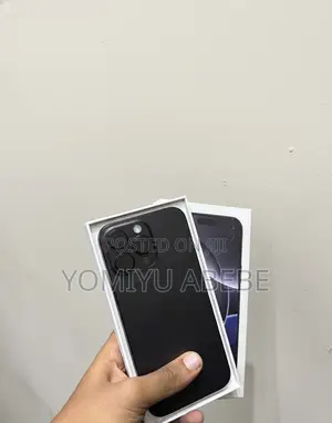 New Apple iPhone 16 Pro Max 256 GB Black