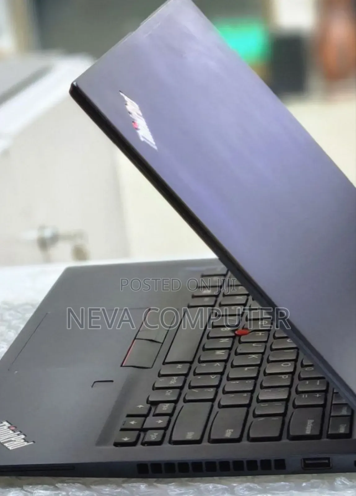 New Laptop Lenovo ThinkPad T495s 16GB AMD Ryzen 7 SSD 512GB