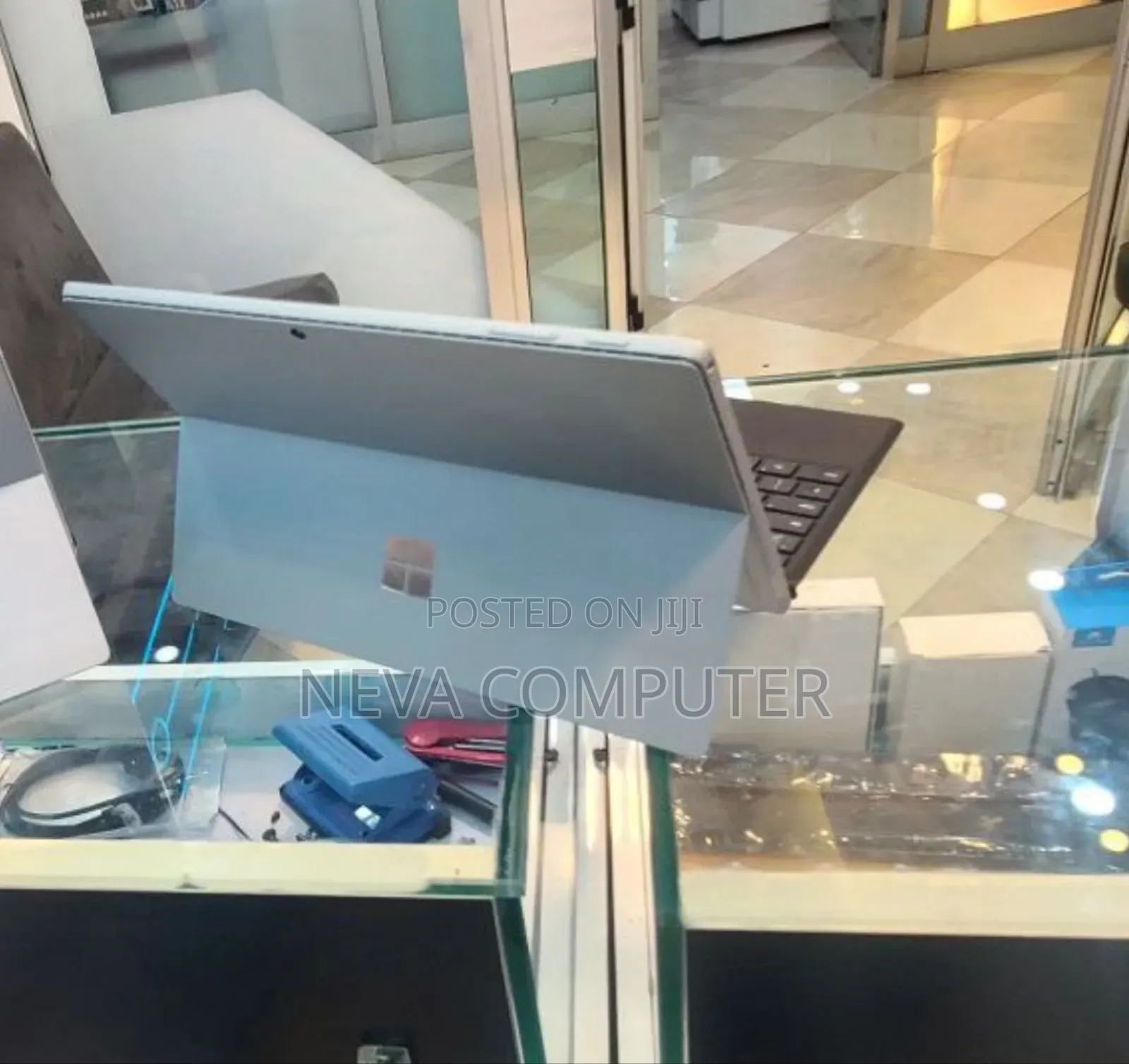 New Laptop Microsoft Surface 16GB Intel Core I7 SSD 512GB