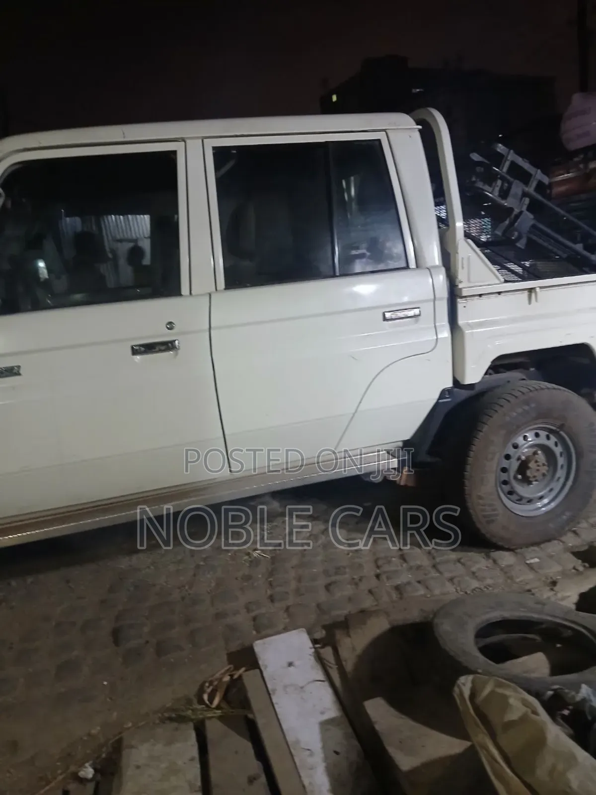 Toyota Land Cruiser 2019 White