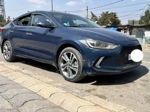 Hyundai Avante 2016 Blue