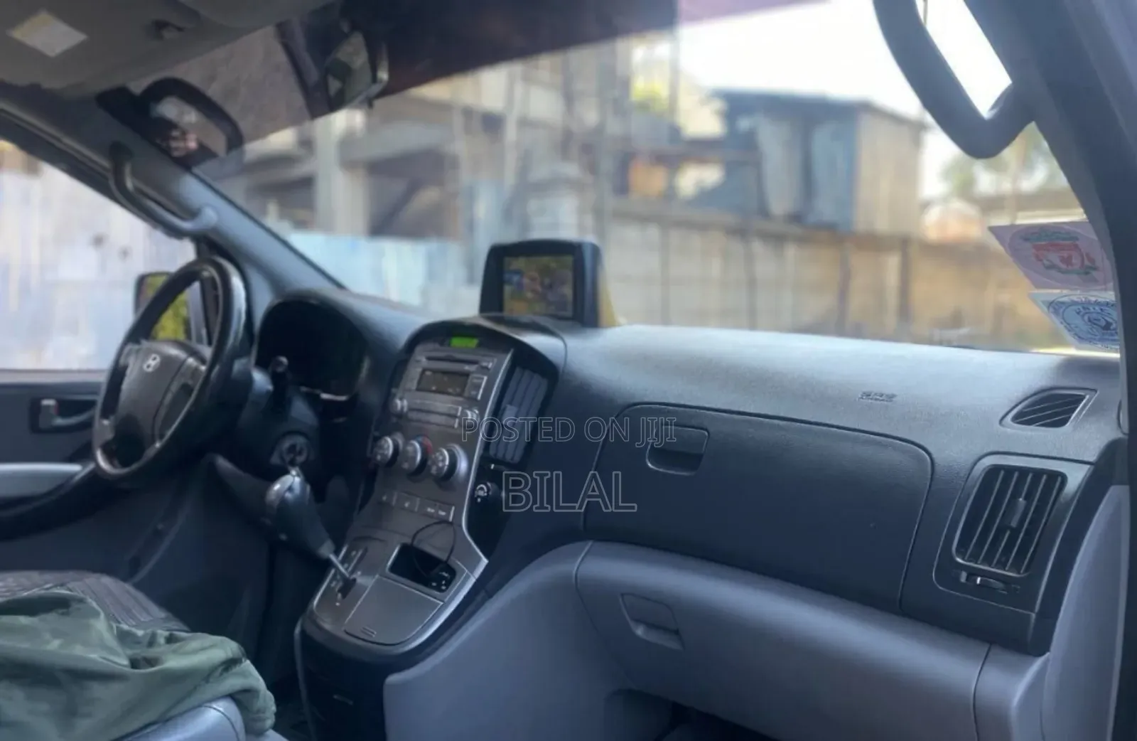 Hyundai Starex 2015 Gray