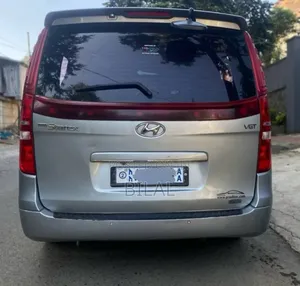 Hyundai Starex 2015 Gray