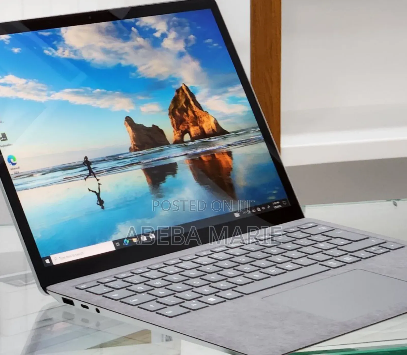 New Laptop Microsoft Surface 16GB Intel Core I7 SSD 256GB