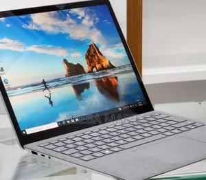 New Laptop Microsoft Surface 16GB Intel Core I7 SSD 256GB