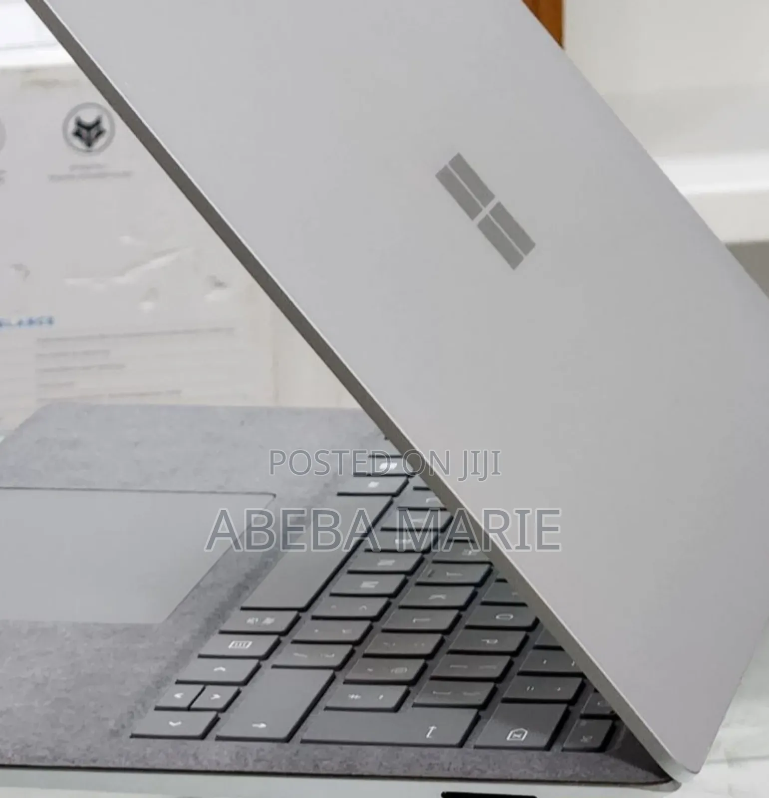 New Laptop Microsoft Surface 16GB Intel Core I7 SSD 256GB