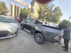 Toyota Hilux Revo Single Cab Deisel 2.4 RWD 2017 Gray