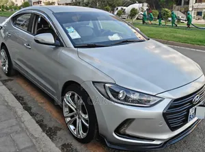 Hyundai Elantra 2016 Gray