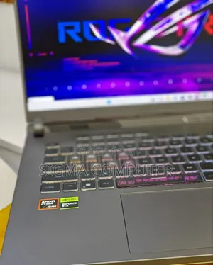 New Laptop Asus ASUSPRO P2440UQ 16GB Intel Core I9 SSD 1T