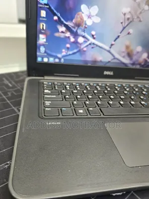 New Laptop Dell Latitude 5310 8GB Intel Core i5 SSD 256GB