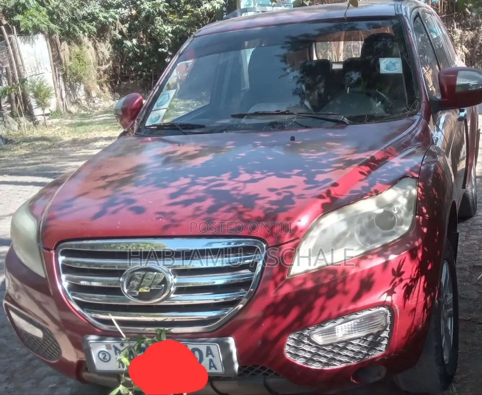Lifan Abay 2012 Red