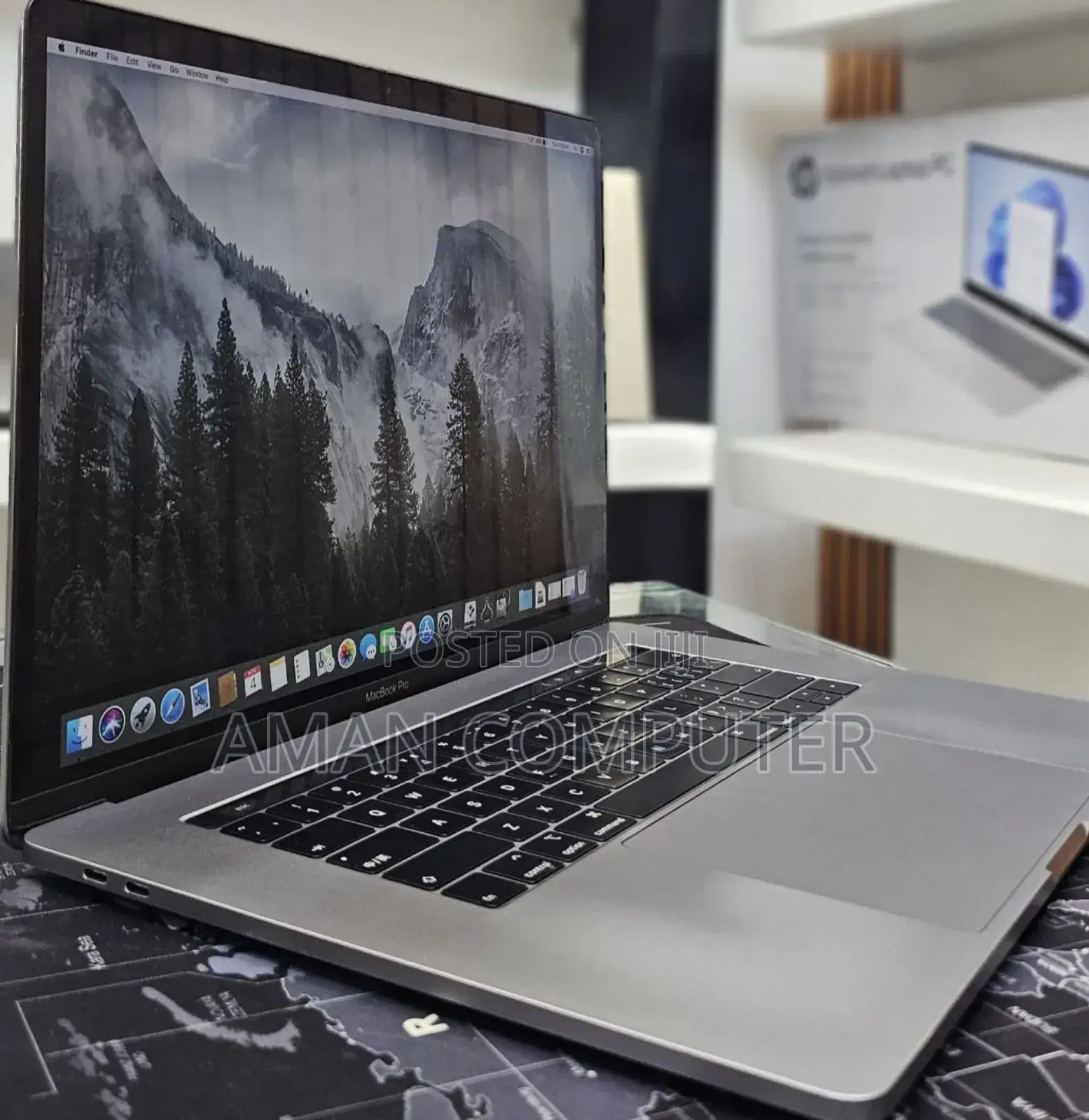 New Laptop Apple MacBook Pro 2019 16GB Intel Core I9 SSD 512GB