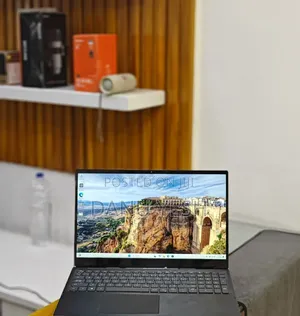 New Laptop Dell Inspiron 15 16GB Intel Core I7 SSD 512GB