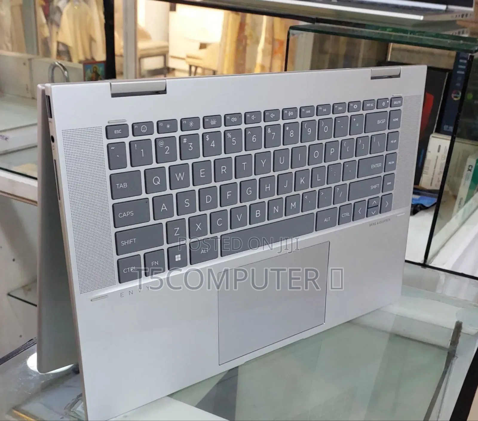 New Laptop HP Envy X360 16GB Intel Core I7 SSD 512GB