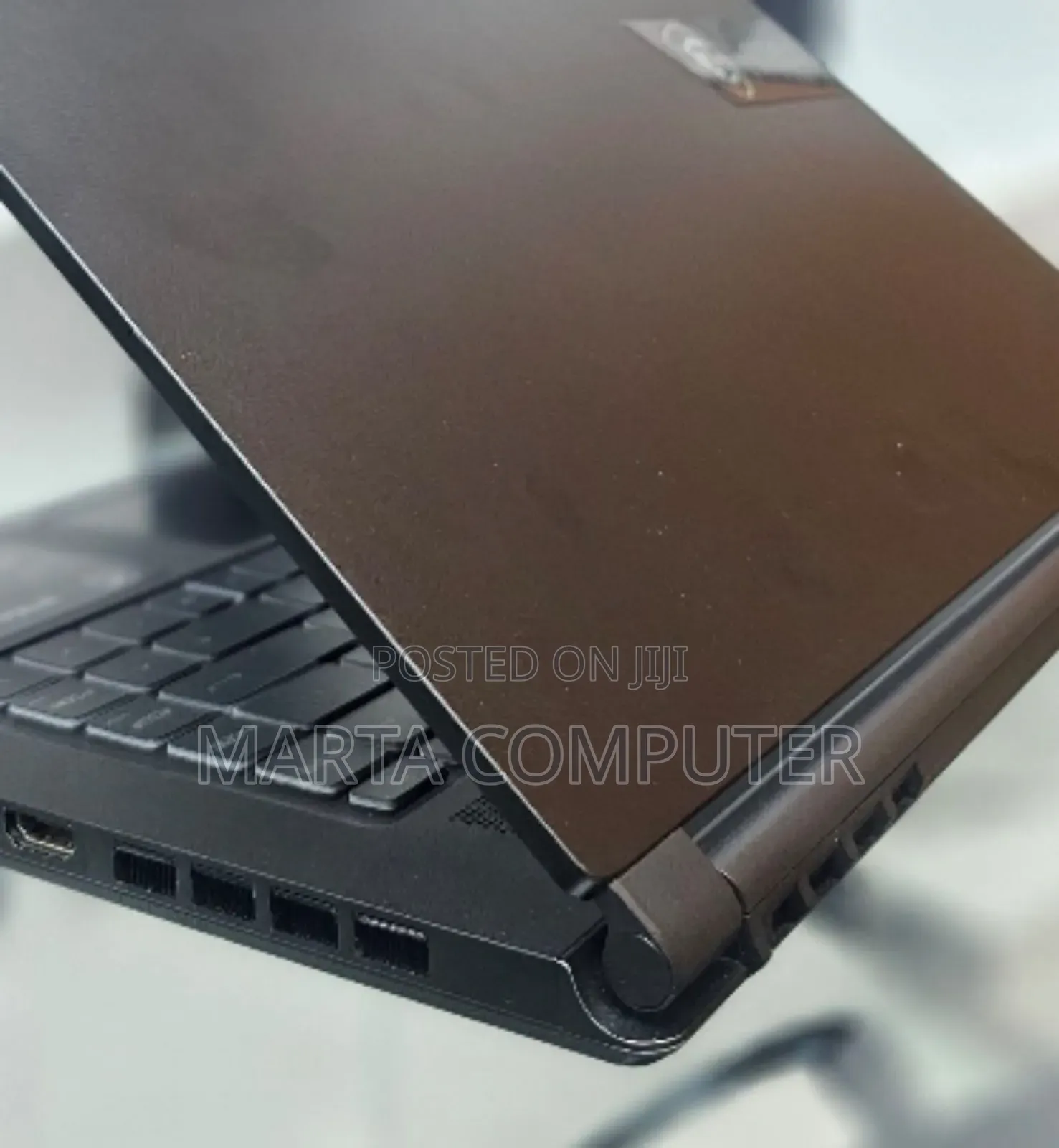 New Laptop MSI Stealth 16 AI Studio 16GB Intel Core I7 SSD 512GB