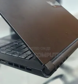 New Laptop MSI Stealth 16 AI Studio 16GB Intel Core I7 SSD 512GB