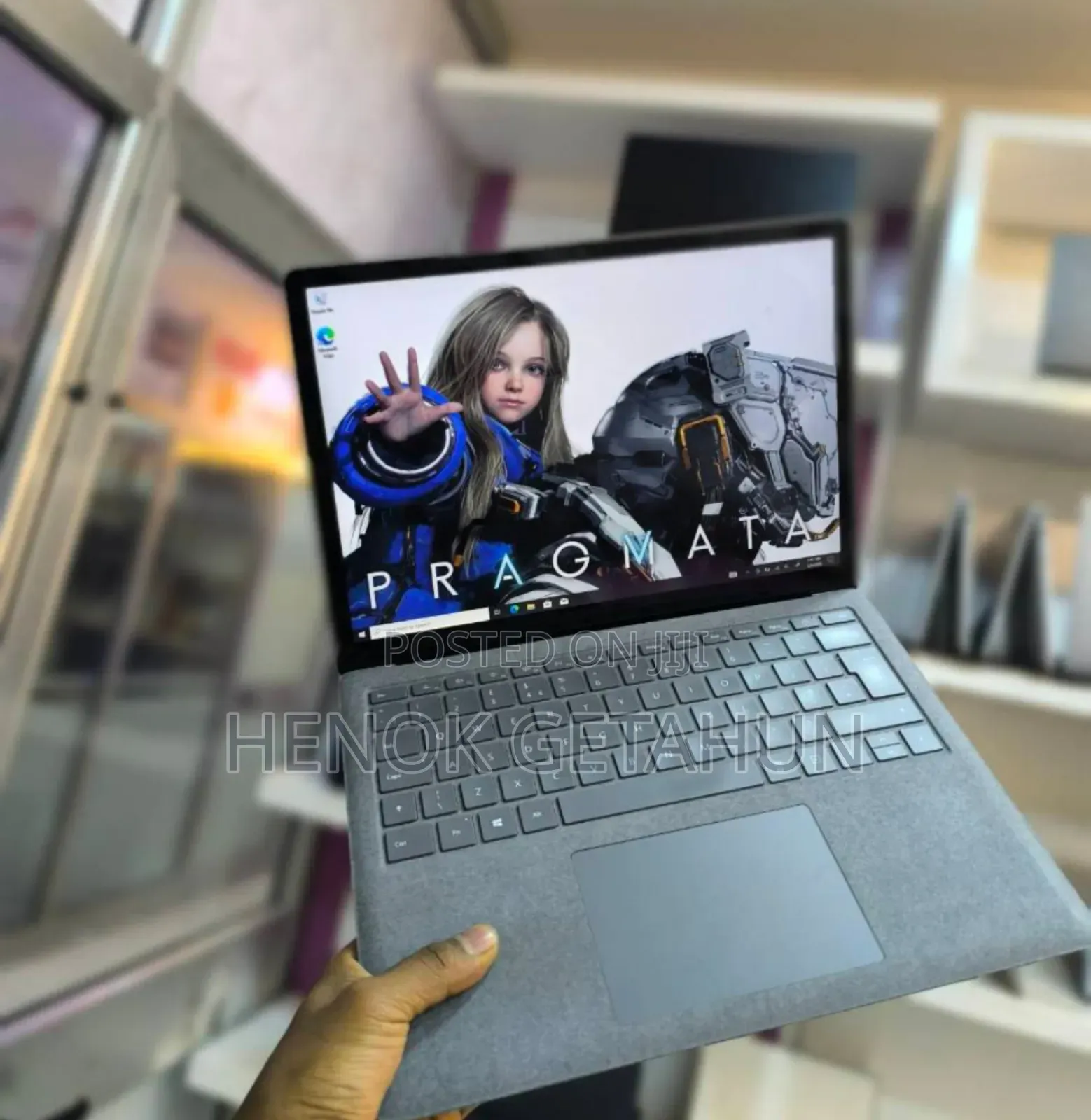 New Laptop Microsoft Surface Book 3 16GB Intel Core I7 SSD 256GB