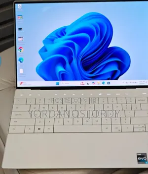 New Laptop Dell XPS 13 9320 32GB Intel Core I7 SSD 1T