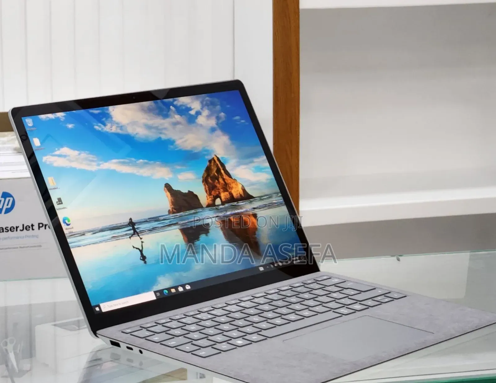 New Laptop Microsoft Surface 16GB Intel Core I7 SSD 256GB