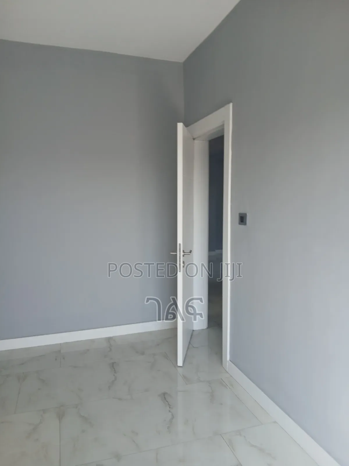 3bdrm Apartment in ቦሌ ኦሎምፒያ ቅንጡ 162 ካሬ, Bole for sale