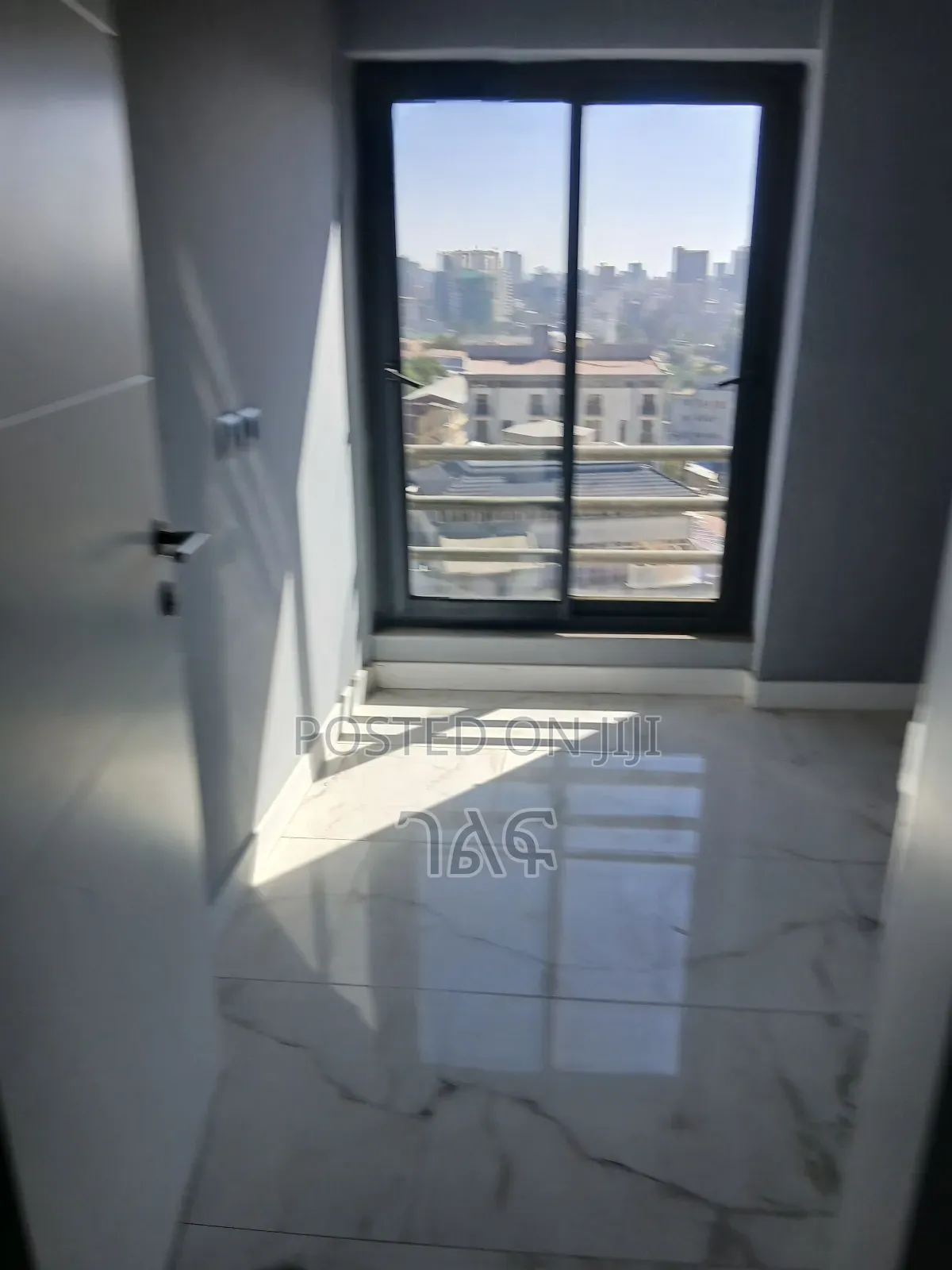 3bdrm Apartment in ቦሌ ኦሎምፒያ ቅንጡ 162 ካሬ, Bole for sale