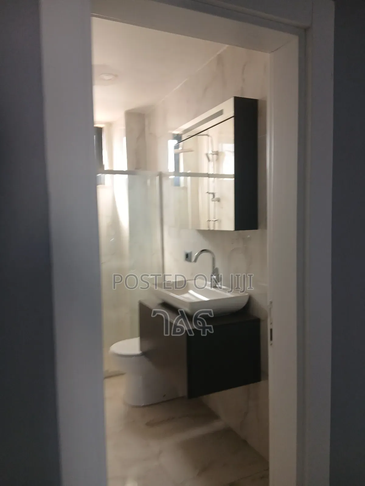 3bdrm Apartment in ቦሌ ኦሎምፒያ ቅንጡ 162 ካሬ, Bole for sale