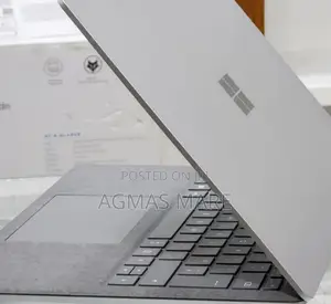 New Laptop Microsoft Surface 16GB Intel Core I7 SSD 256GB