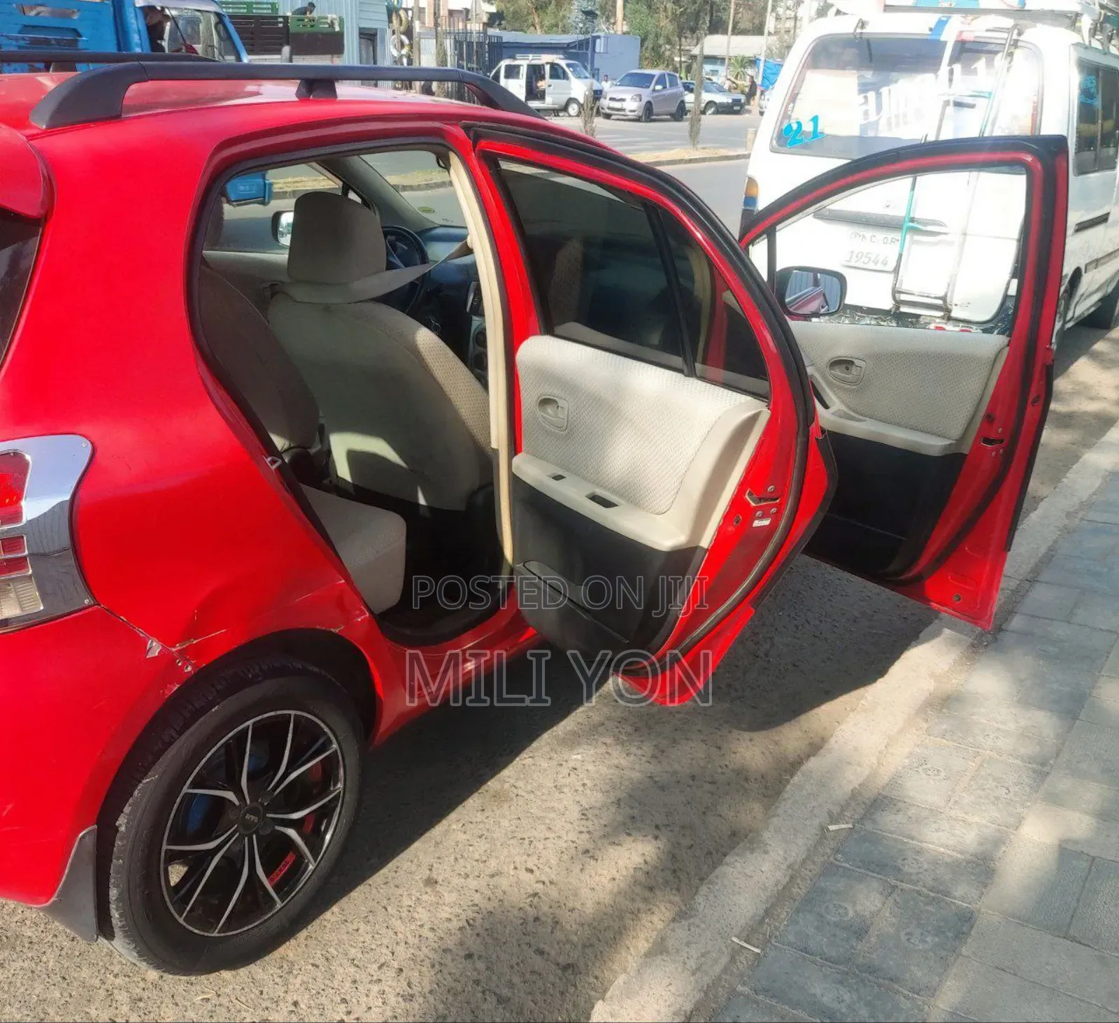 Toyota Yaris 2007 Red