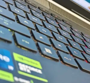 New Laptop Asus ROG Strix G15 16GB Intel Core I9 SSD 1T