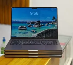 New Laptop Apple MacBook Pro M1 32GB Apple M1 SSD 512GB